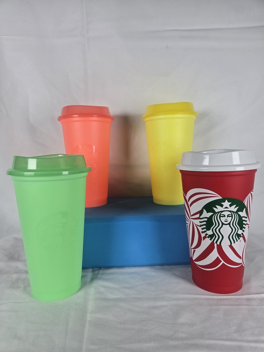 Starbucks Reusable Hot Cups Lot of 4 - 16 oz Grande - Neon & Holiday Ribbon